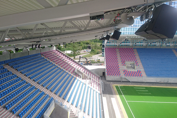 Sportsarenaer og idrettshaller